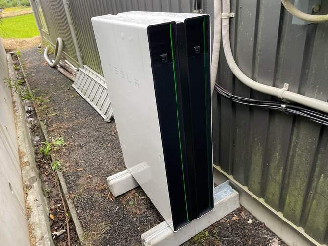テスラ 家庭用蓄電池 Powerwall2 2台設置 27kWh|千葉県長生郡｜シスコムネット
