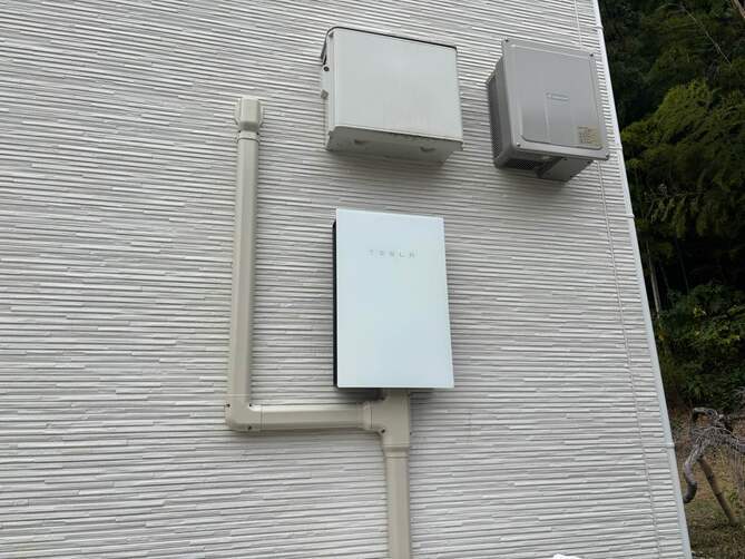 テスラ　施工事例